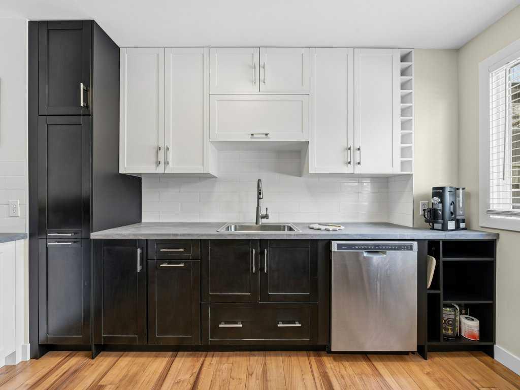 143-2211 19 Street NE, Calgary, AB, T2E 4Y5