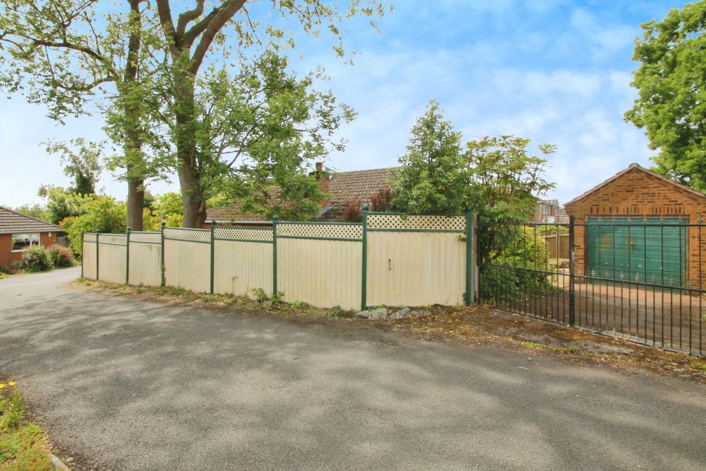 Additional image 35 of 3 bed detached bungalow for salePoplar Avenue, Markfield, Leicestershire LE67