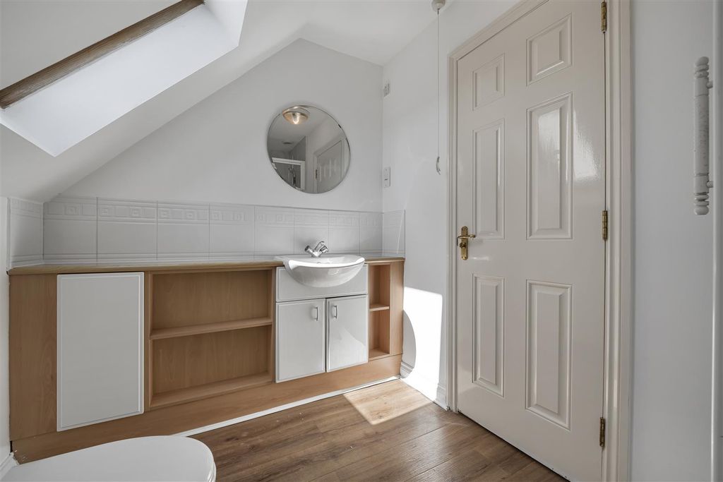 Additional image 12 of 3 bed town house for saleHeol Dewi Sant, Cardiff CF14