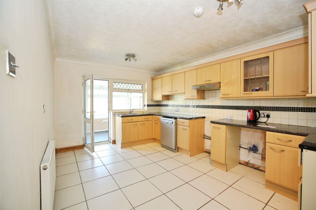 Additional image 5 of 3 bed semi-detached house for saleTy Newydd, Machen, Caerphilly CF83