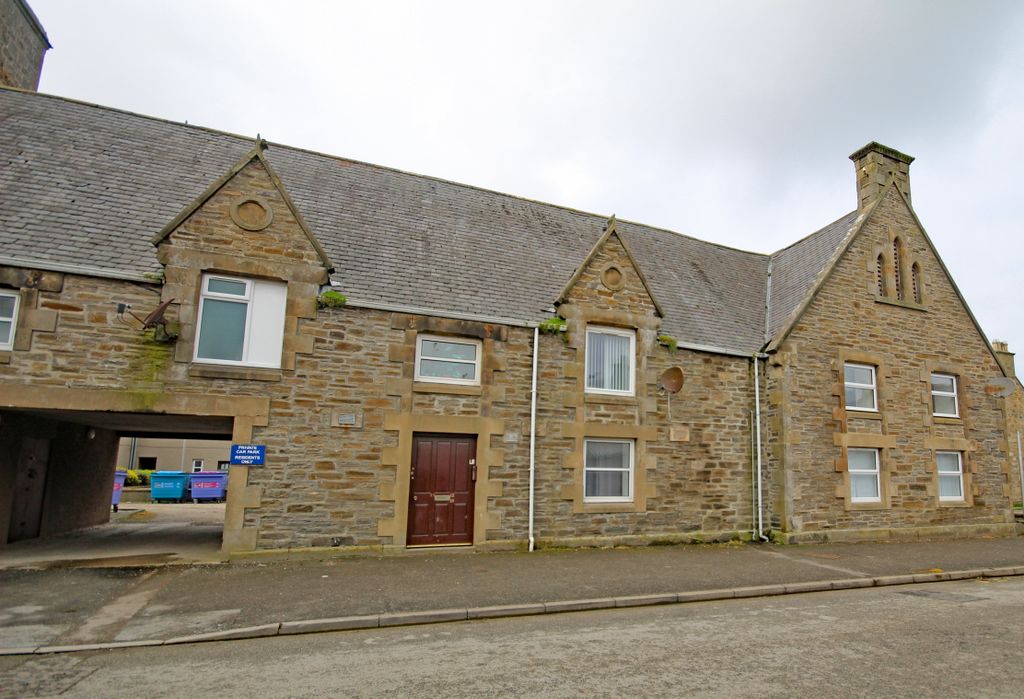 1 bed flat for salePringle Court, Buckie AB56