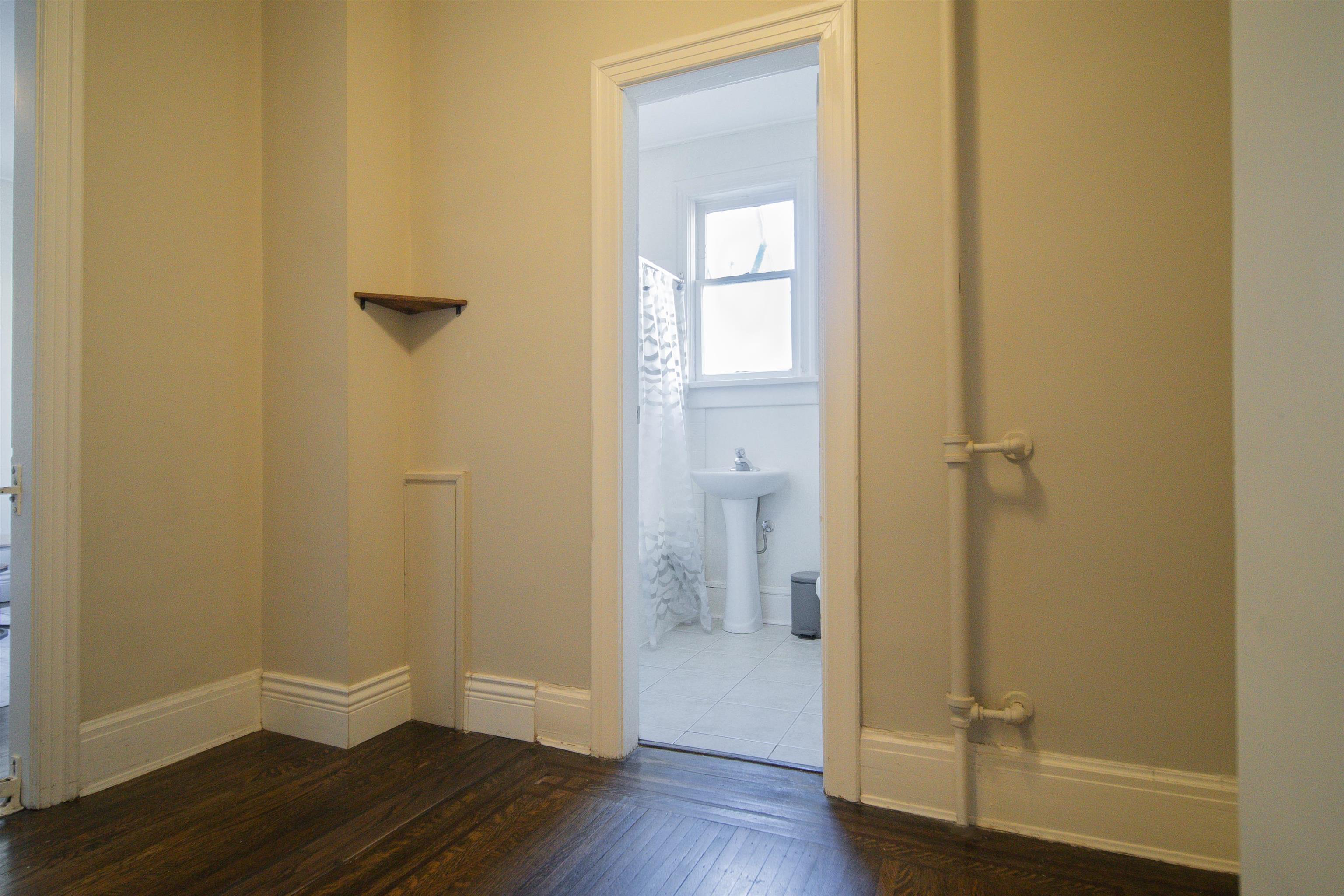 Additional image 6 of 5-935 Jervis Street , Vancouver, BC, V6E 2B5