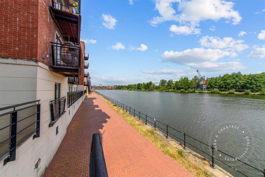 Additional image 21 of 2 bed flat for saleHenke Court, Cardiff CF10