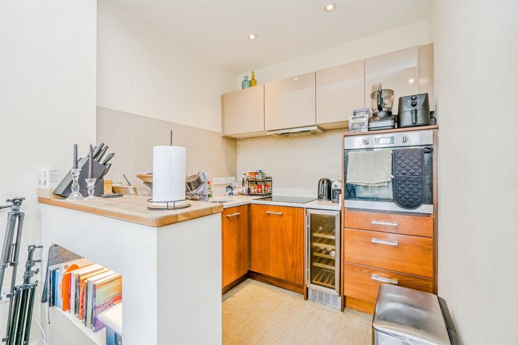 Additional image 9 of 1 bed flat for saleCathedral Road, Cardiff CF11