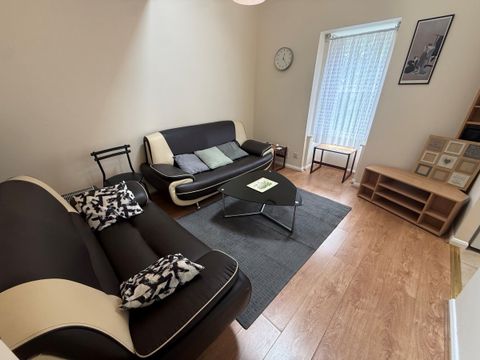 Pilgrims Close, Palmers Green N13