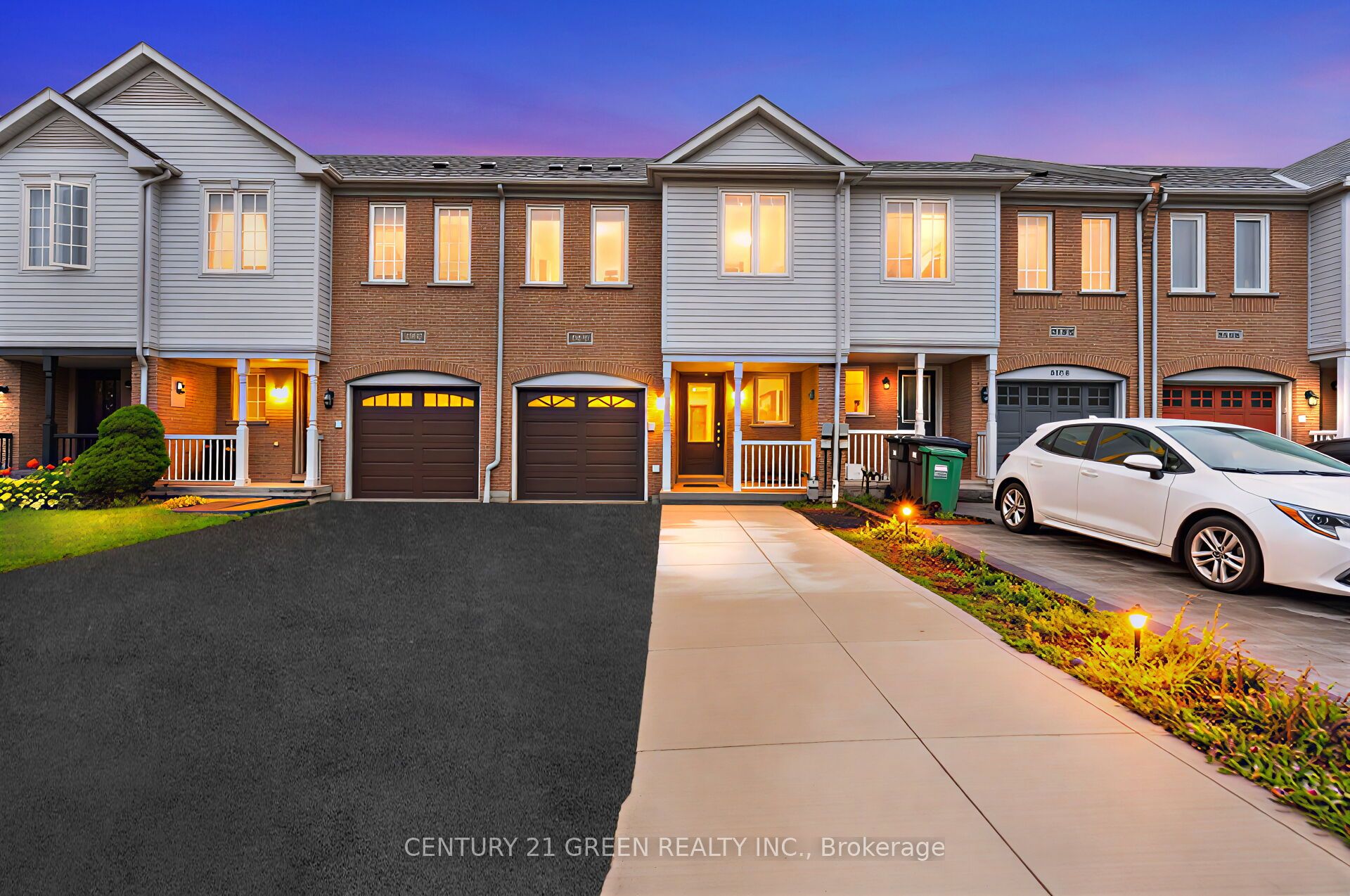 3152 Angel Pass Drive, Mississauga, ON, L5M 7R5
