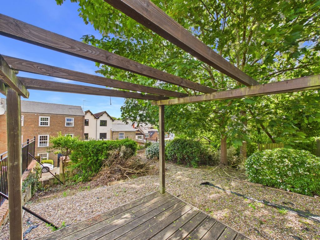 Additional image 13 of 1 bed property for saleHigh Street, Berkhamsted, Hertfordshire HP4