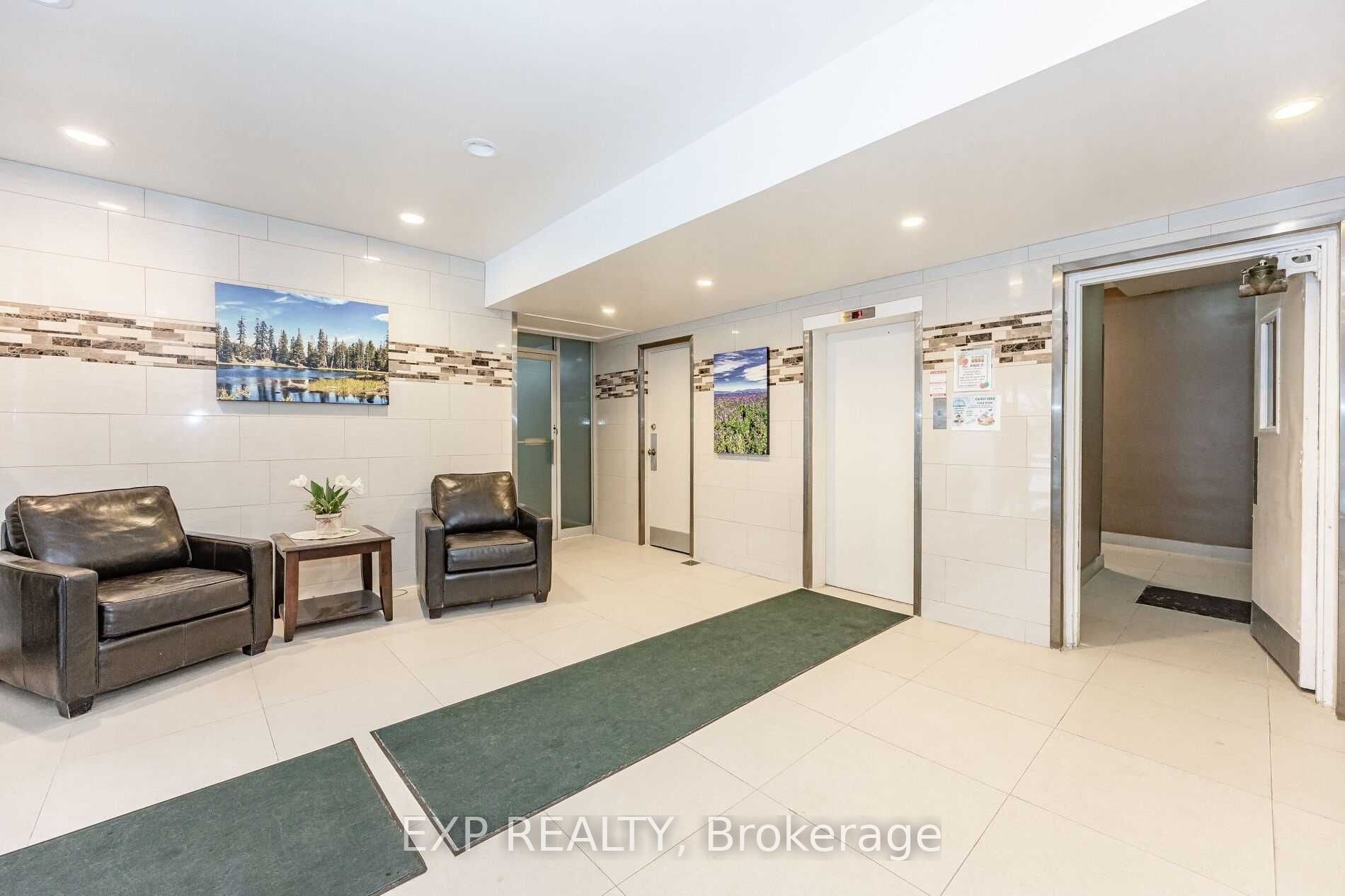 Additional image 3 of 508-2485 Woking Crescent, Mississauga, ON, L5K 1Z6