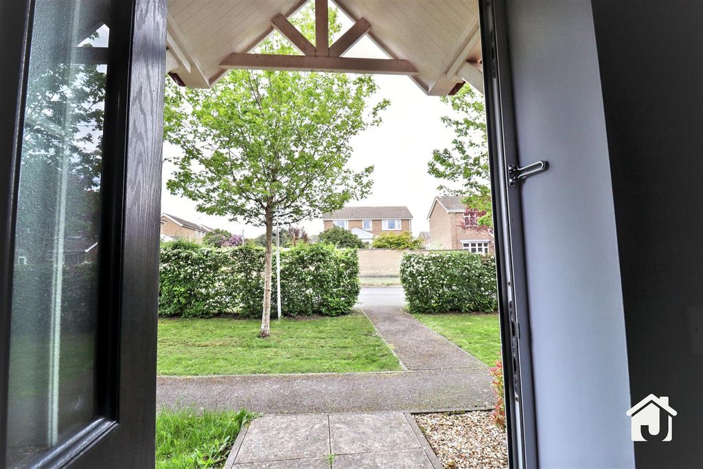 Additional image 3 of 3 bed semi-detached house for saleLondon Road, Markfield, Leicestershire LE67
