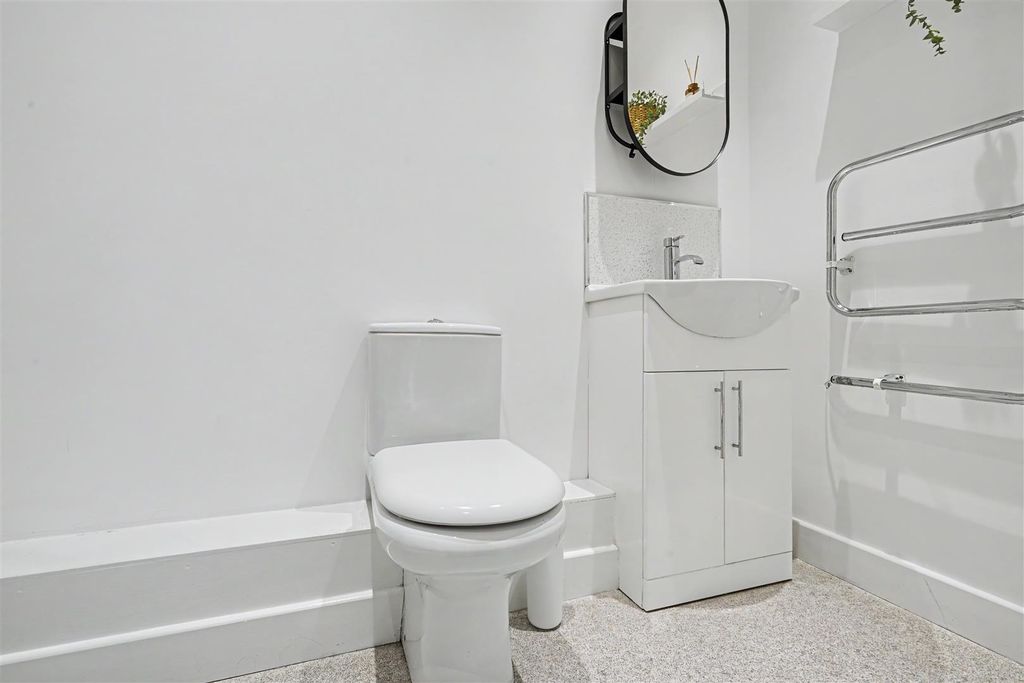Additional image 16 of 2 bed flat for saleTown End Road, Draycott DE72