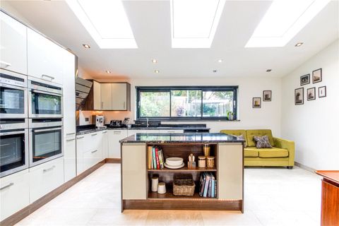Donegal Road, Knowle, Bristol BS4