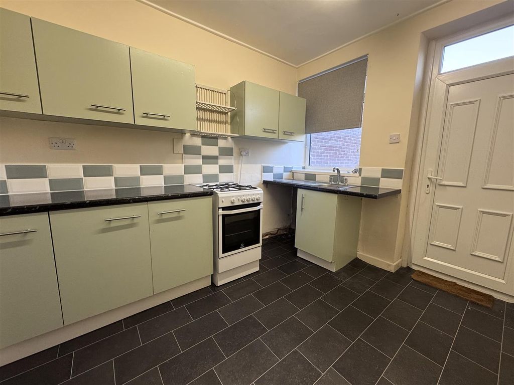 Additional image 3 of 2 bed terraced house for saleCarr Green Lane, Mapplewell, Barnsley S75
