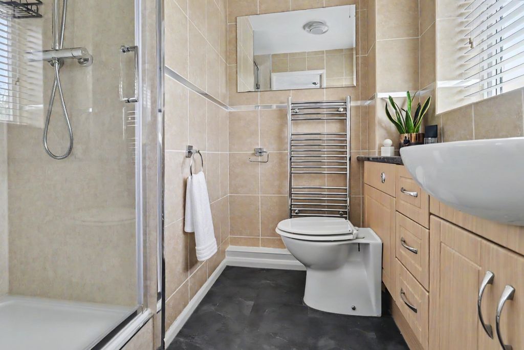 Additional image 11 of 4 bed detached house for saleCromwell Close, Ashby-De-La-Zouch LE65