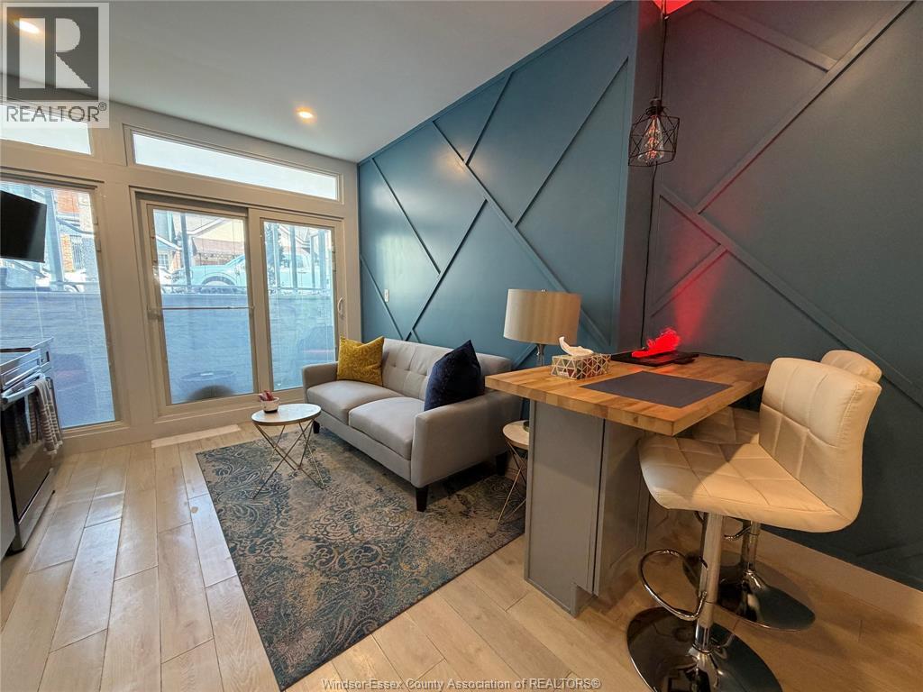 Additional image 4 of 2-477 Pelissier Street, Windsor, ON, N9A4L2