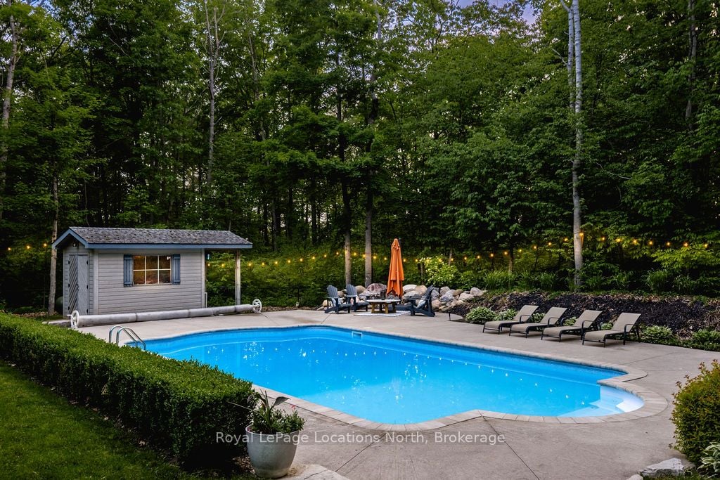 Additional image 3 of 18 Mills Circle, Springwater, ON, L0L 1X0