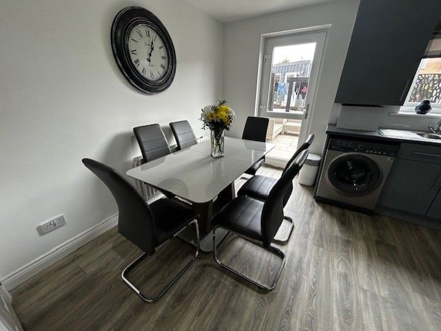 Additional image 9 of 4 bed town house for saleDalwhinnie Place, Airdrie, North Lanarkshire ML6
