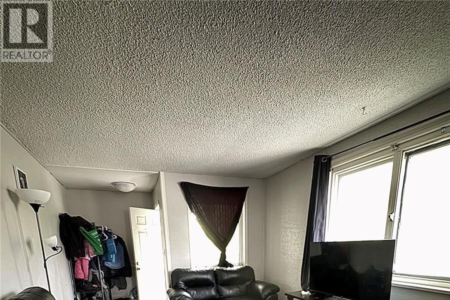 Additional image 8 of 1001 Robinson Street, Regina, SK, S4T2M8
