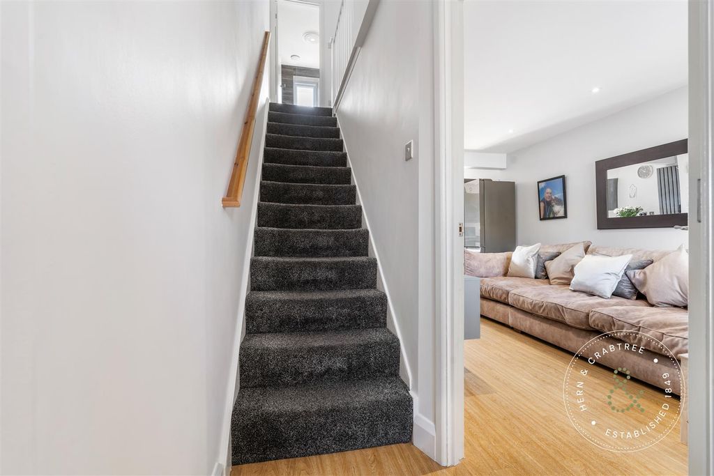 Additional image 19 of 3 bed terraced house for saleHeol Ffynnon Wen, Rhiwbina, Cardiff CF14