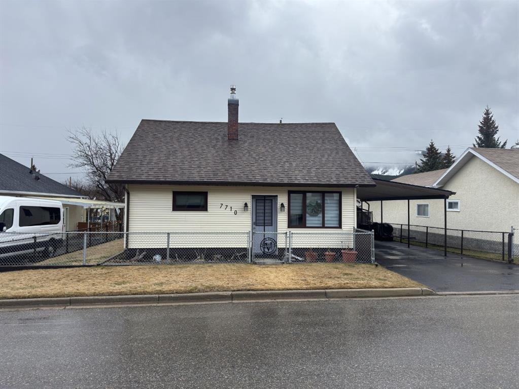 7710 24 Avenue , Coleman, AB, T0K0M0