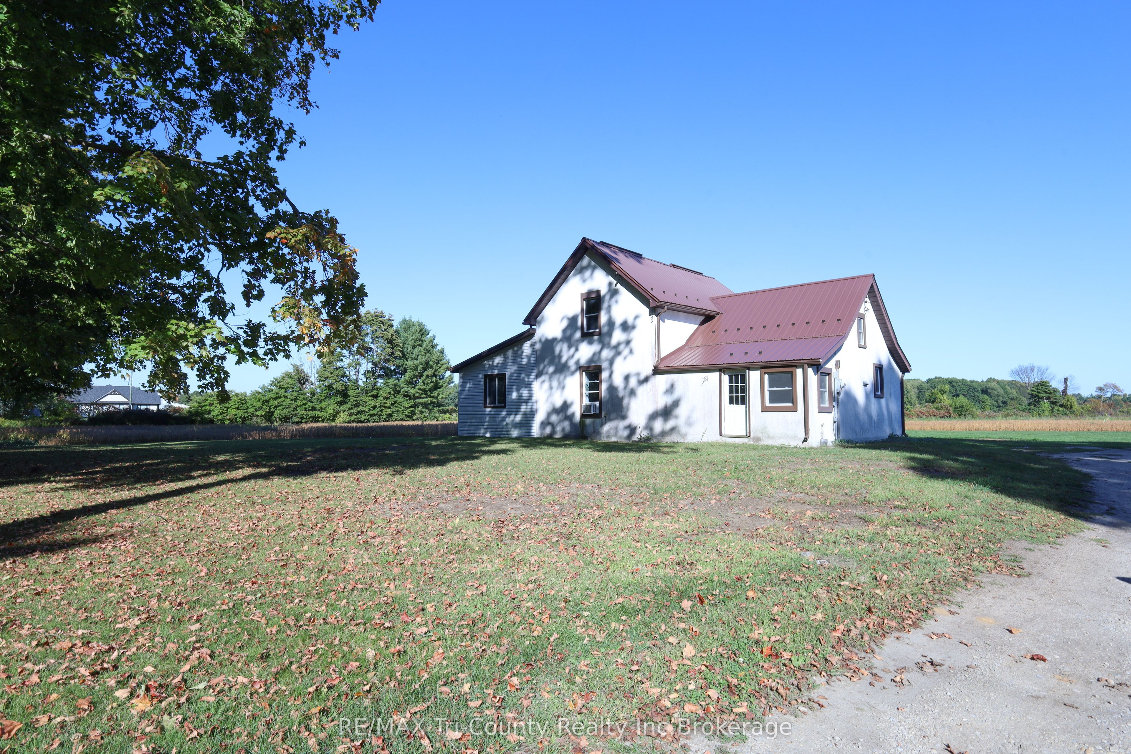 Additional image 3 of 1225 1st Concession Enr Road, Norfolk, ON, N0E 1G0