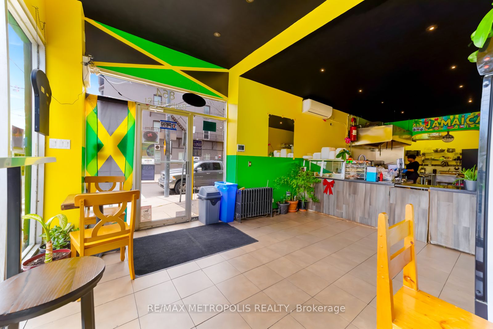 Additional image 6 of 854 Bathurst Street, Toronto, ON, M5R 3G3