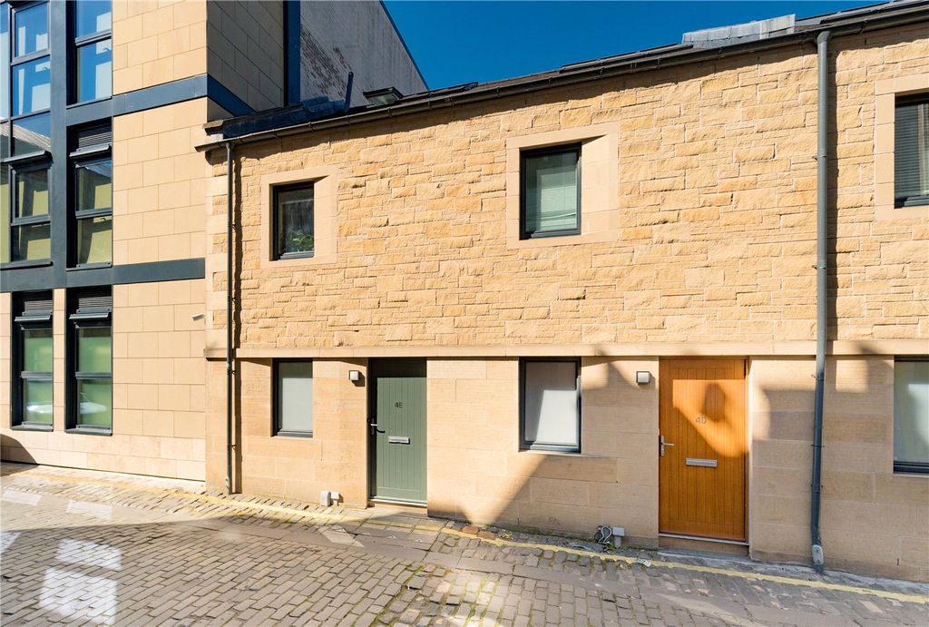 Additional image 19 of 2 bed terraced house for saleBroughton Street Lane, New Town, Edinburgh, Midlothian EH1