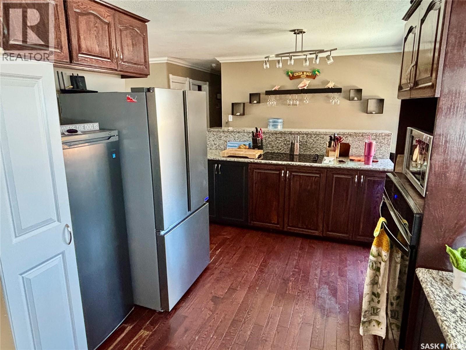 Additional image 6 of 1 Davidson Crescent, Saskatoon, SK, S7L3Z9