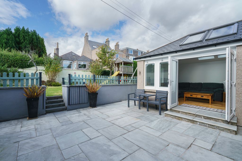 Additional image 25 of 6 bed detached house for saleBraemar Place, Aberdeen AB10