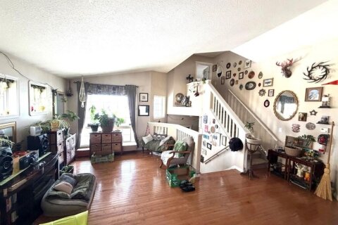 Additional image 8 of 8821 Lakeland Drive, Grande Prairie, AB, T8X 1V8