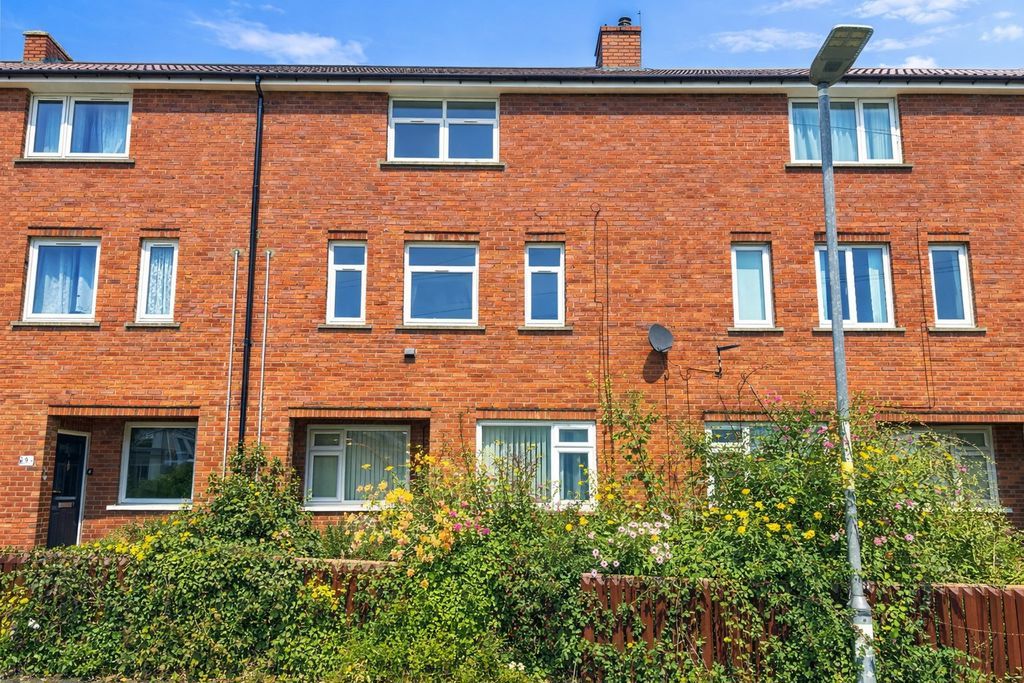 2 bed terraced house for saleParkhead Square, Blaydon-On-Tyne NE21