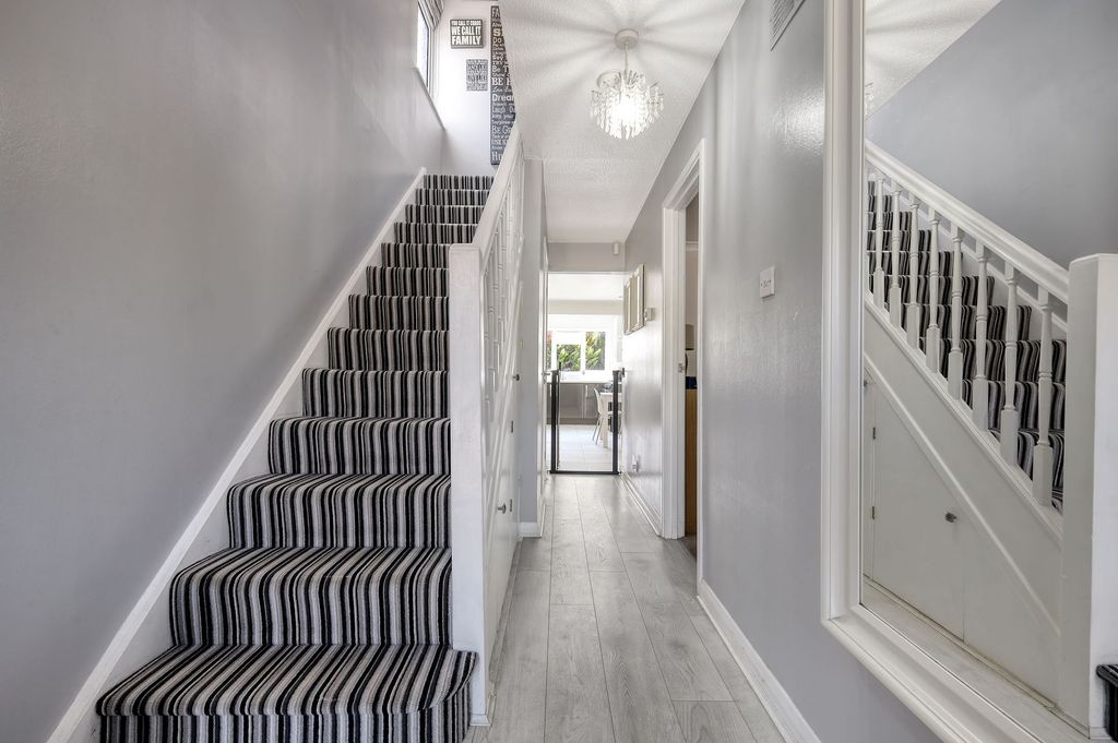 Additional image 14 of 4 bed detached house for saleBrathertons Court, Billericay CM12