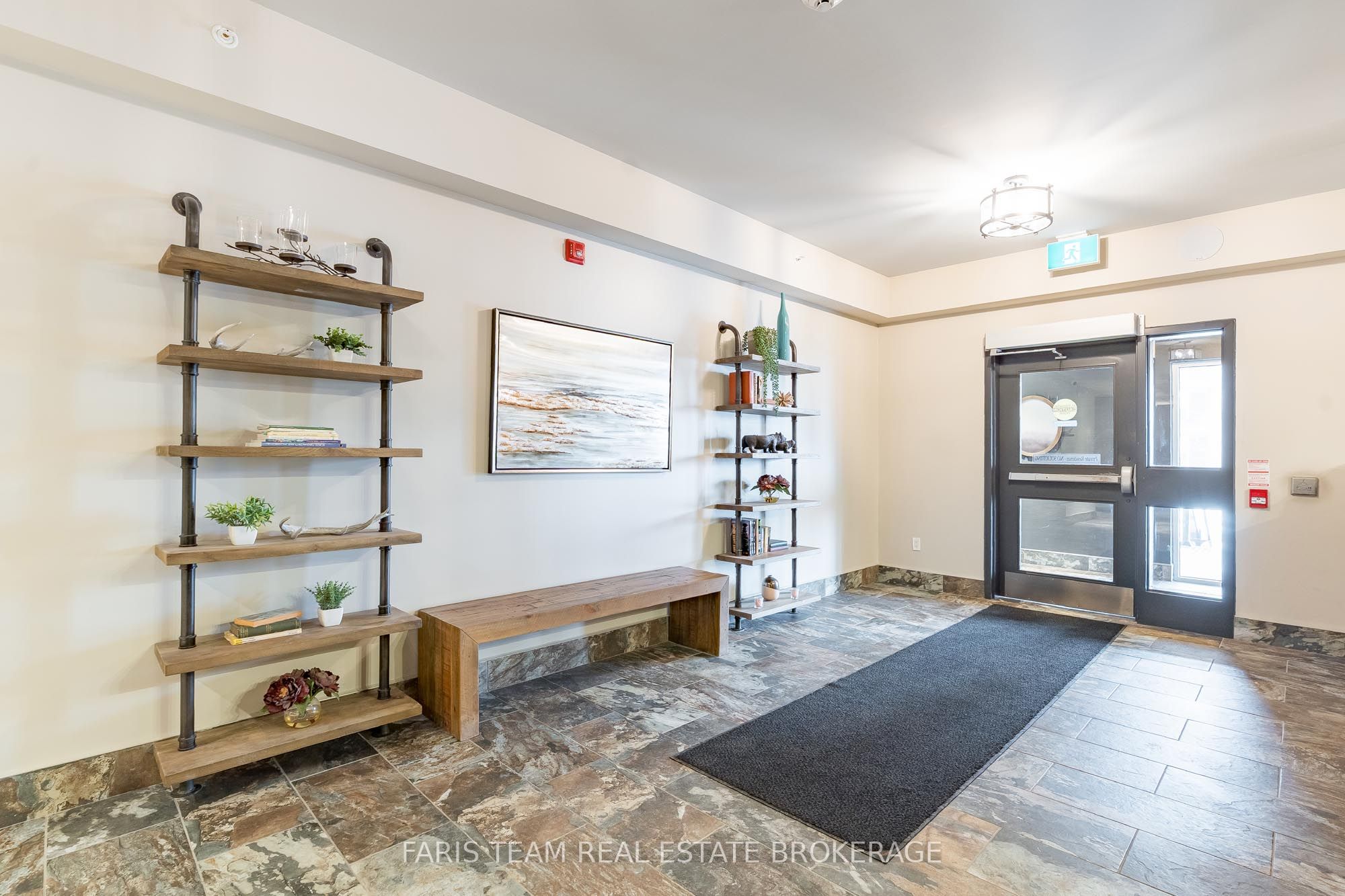 Additional image 4 of 211-20 Koda Street, Barrie, ON, L9J 0J7