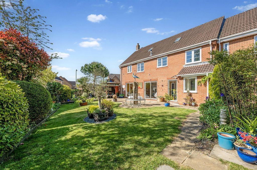 Additional image 20 of 7 bed detached house for saleBorkum Close, Andover SP10