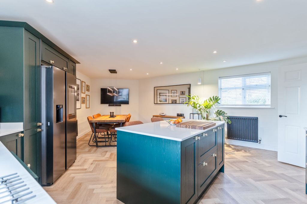 Additional image 2 of 3 bed semi-detached house for saleRidgeway Park Road, Newport NP20