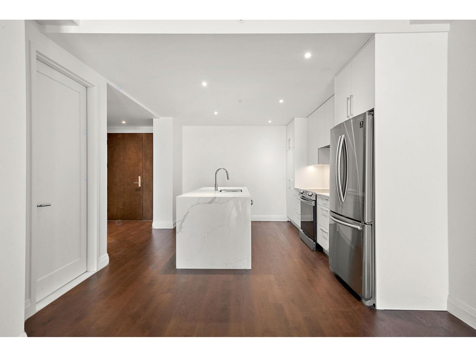 6801 Rue Abraham-De Sola