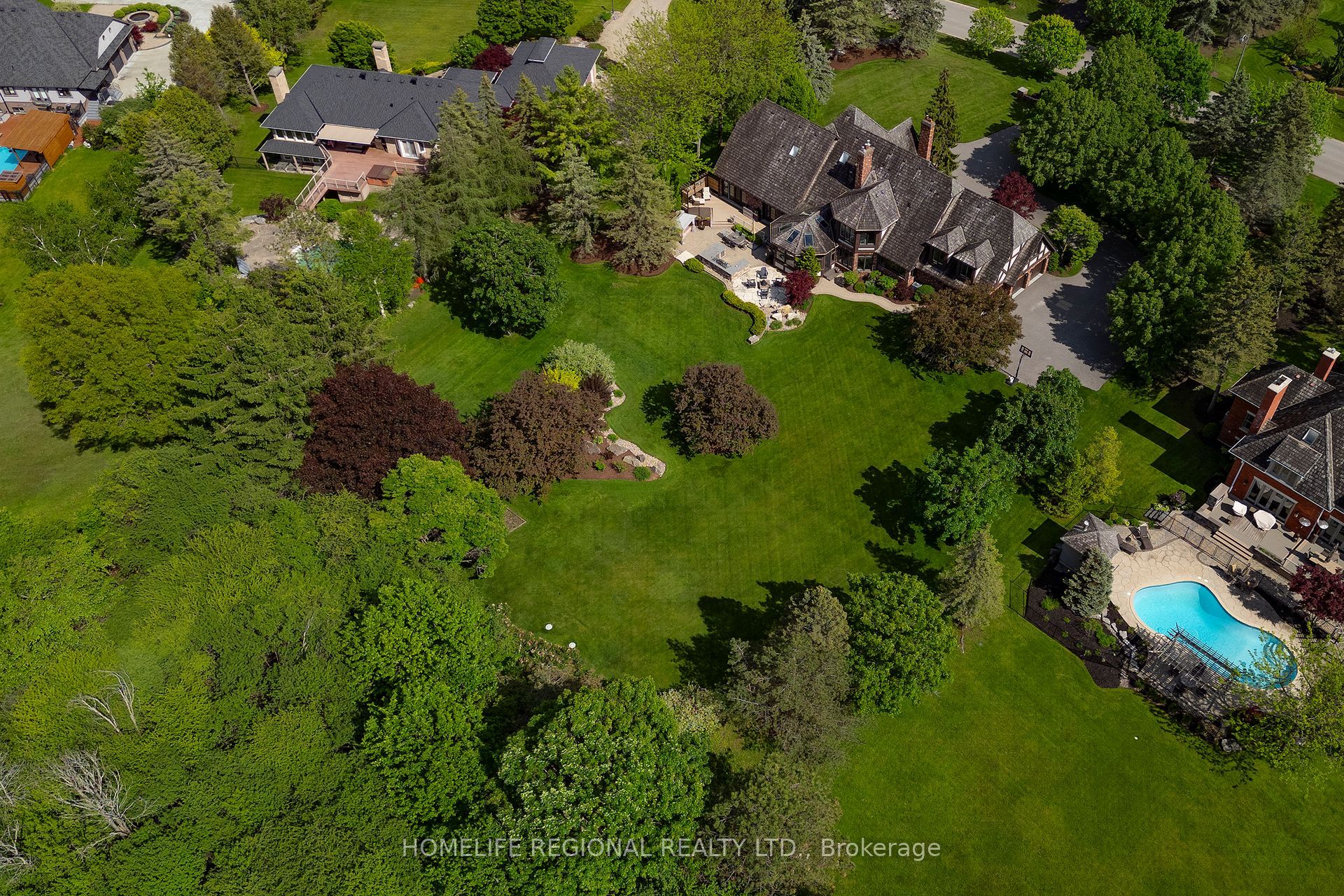 Additional image 3 of 14 Buggey Lane, Ajax, ON, L1Z 1X4