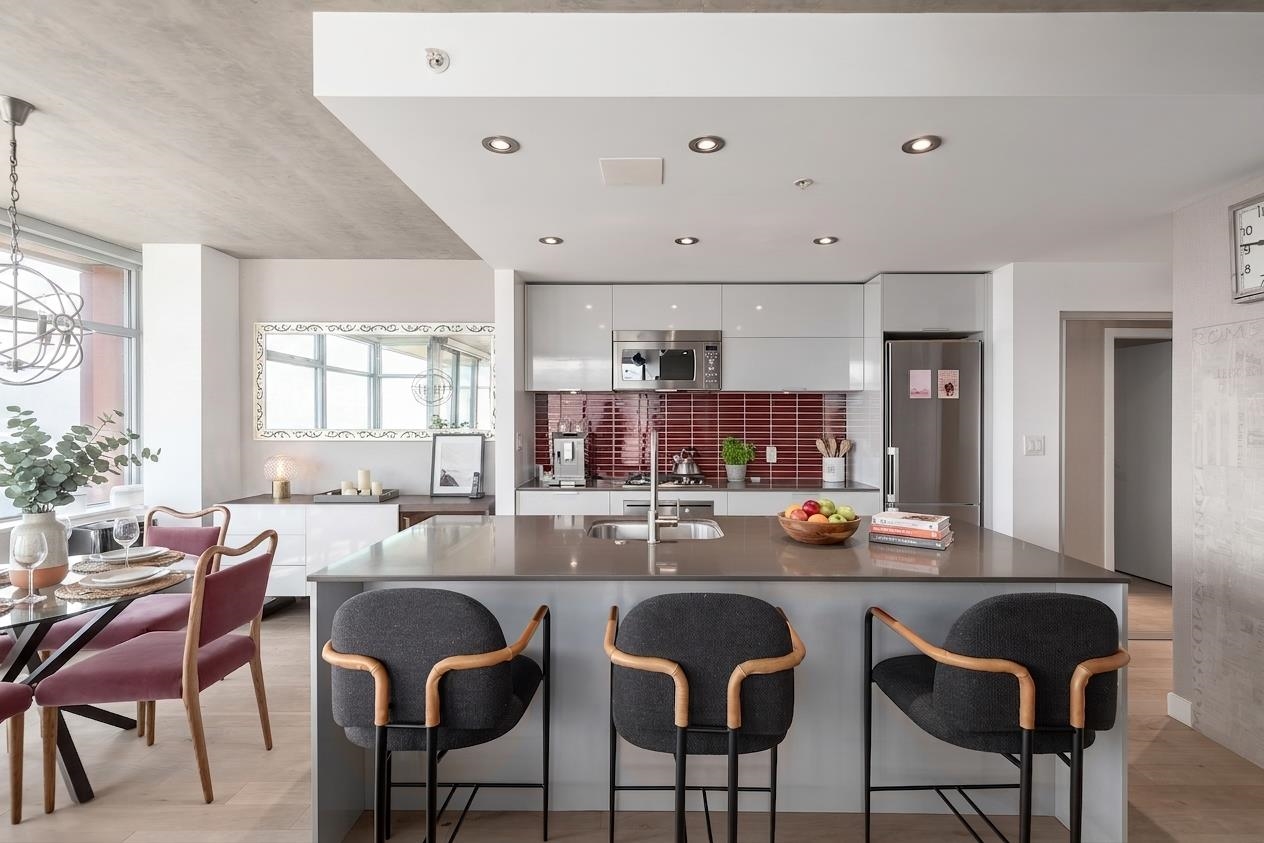 Additional image 6 of 2903-128 Cordova Street W, Vancouver, BC, V6B 0E5