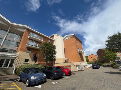 Chandlery Way Lynton Court, Cardiff CF10