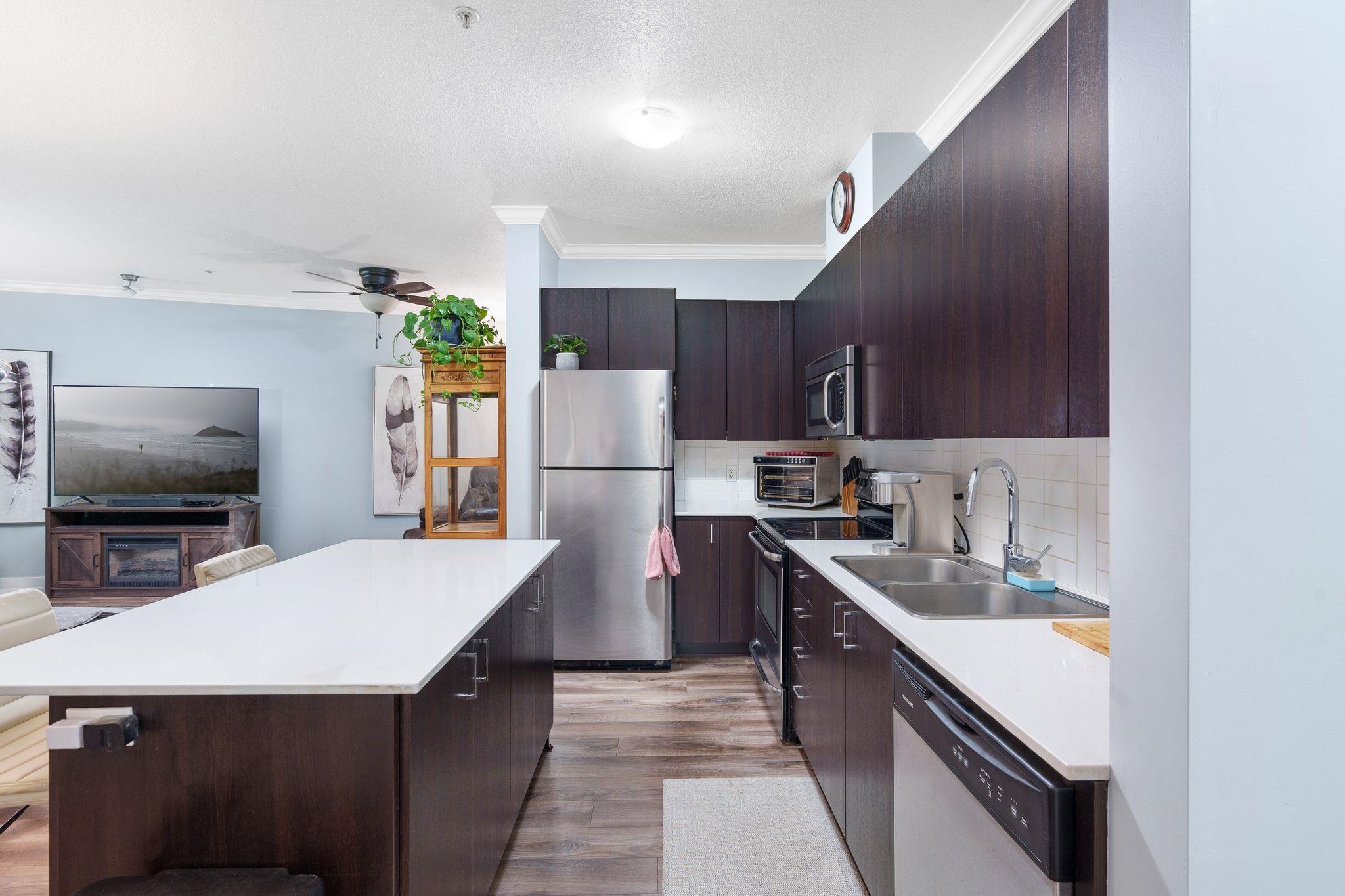 Additional image 3 of 318-20460 Douglas Crescent, Langley, BC, V3A 0C6