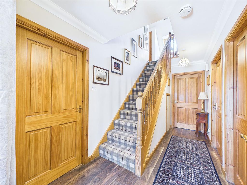 Additional image 6 of 4 bed detached house for saleLonach Cottage, 60 Main Street, Tomintoul AB37