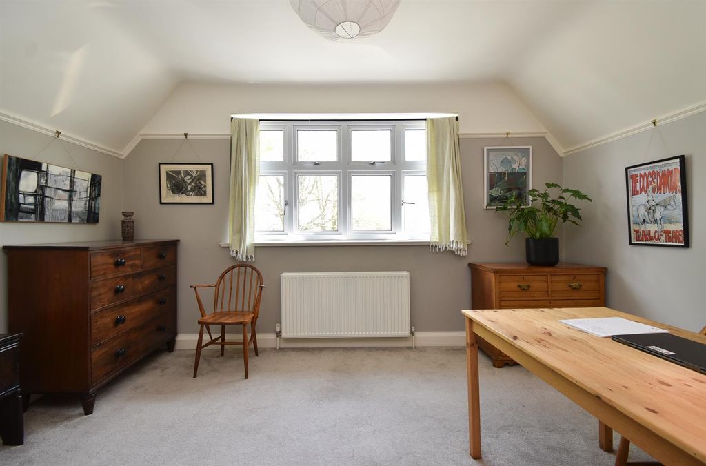 Additional image 22 of 6 bed detached house for saleSutherland Avenue, Bexhill-On-Sea TN39