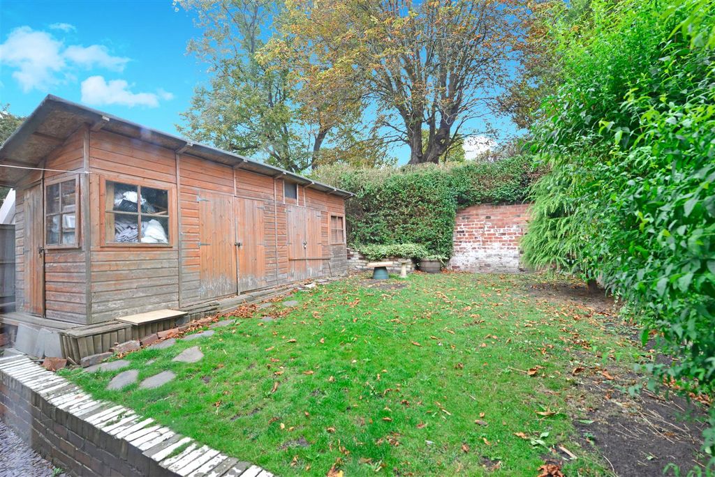 Additional image 19 of 3 bed semi-detached house for saleLynwood Crescent, Leeds LS12