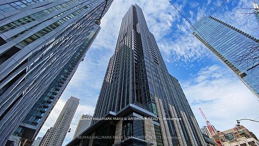 2510-11 Yorkville Avenue, Toronto, ON, M4W 0B7