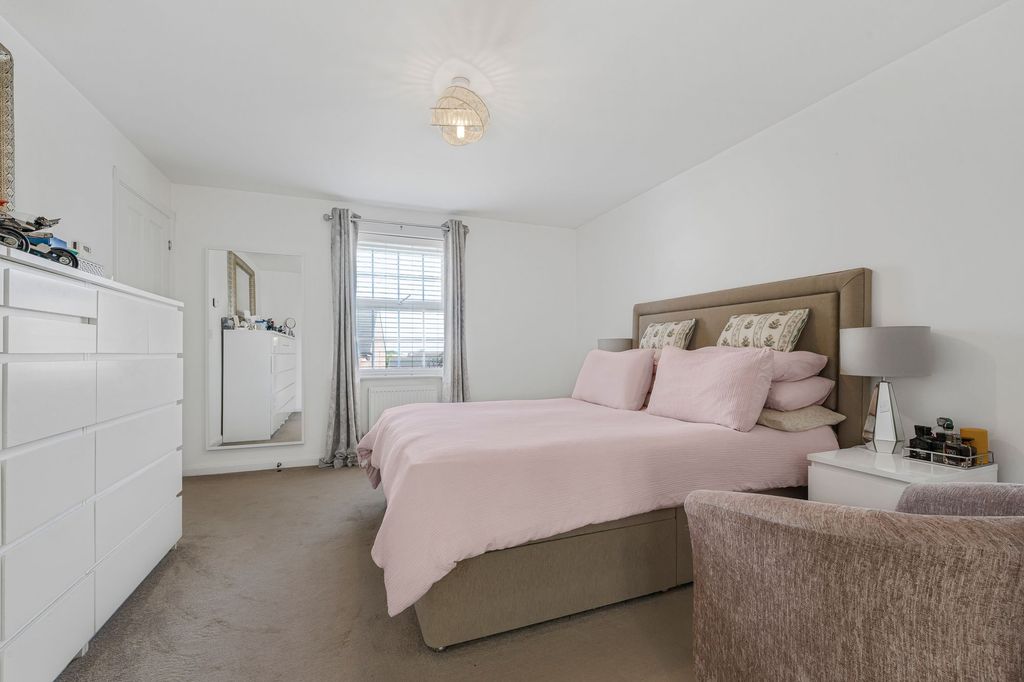 Additional image 9 of 5 bed detached house for saleTy'n-Y-Gollen Court, Old St. Mellons CF3