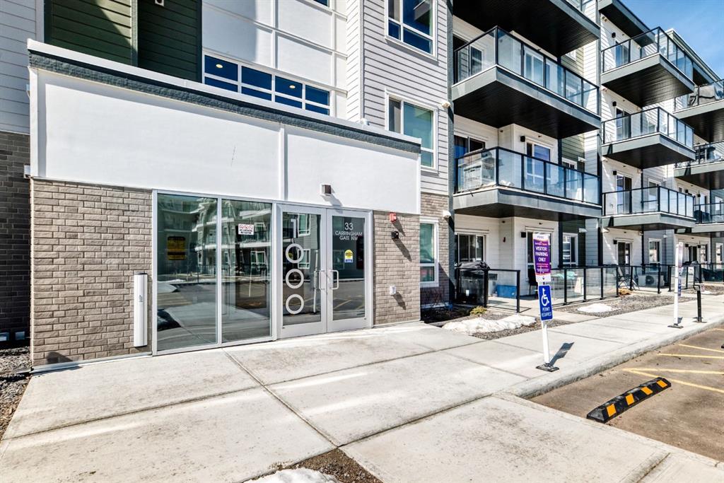Additional image 5 of 1402-33 Carringham Gate NW, Calgary, AB, T3P 2H6