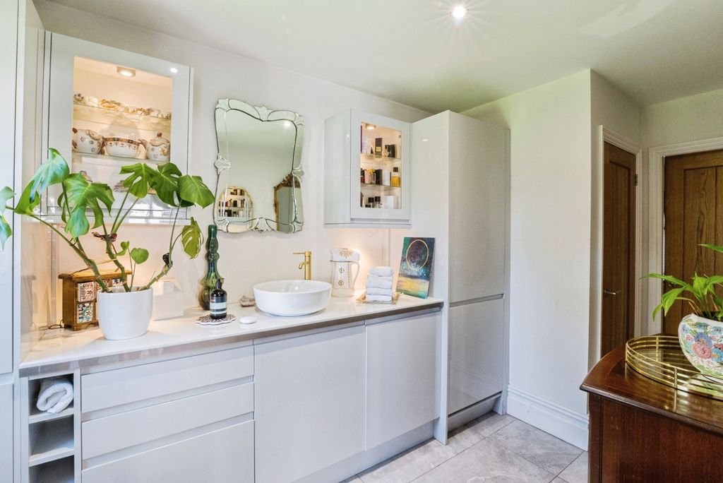 Additional image 10 of 4 bed detached house for saleSt. Annes Road, Blackpool, Lancashire FY4