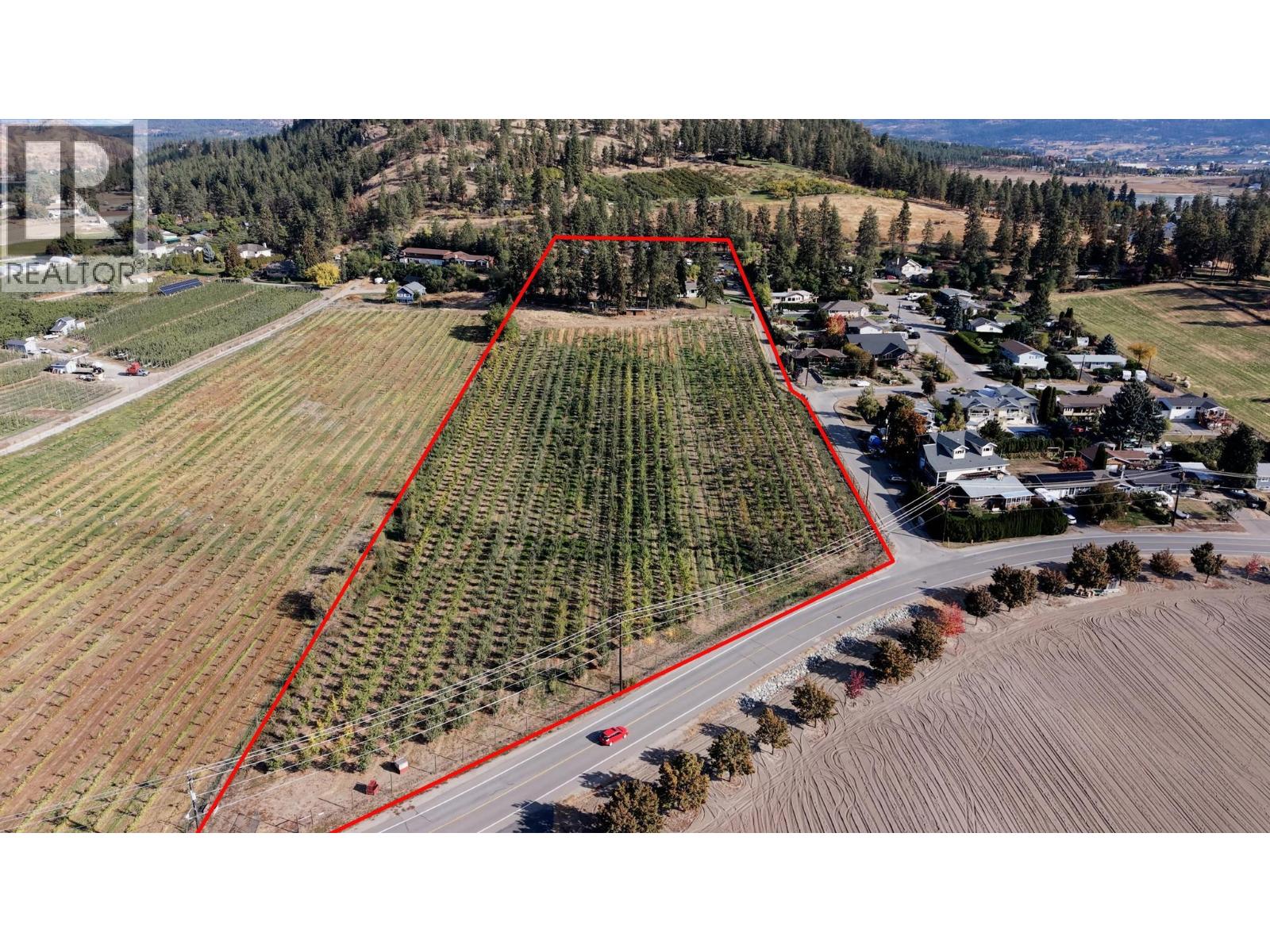 590 Brenda Road, Kelowna, BC, V1V2C8