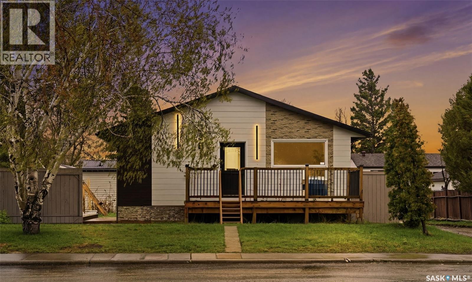 3581 33rd STREET W