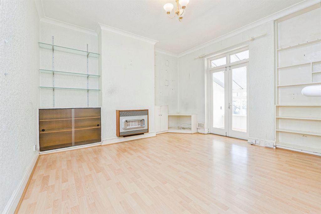 Additional image 4 of 3 bed terraced house for saleCosmeston Street, Cathays, Cardiff CF24