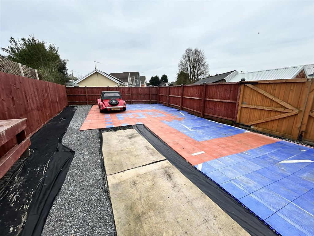 Additional image 2 of Land for saleToft Place, Llanelli SA15